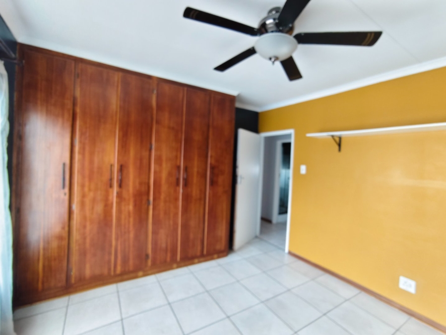 2 Bedroom Property for Sale in Langenhovenpark Free State